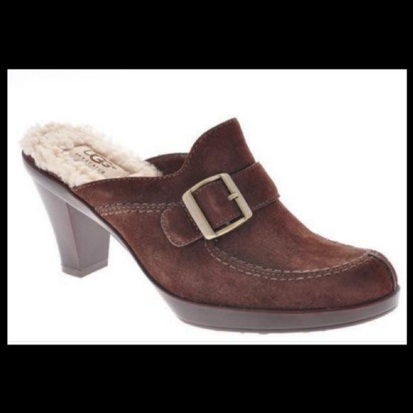 UGG Shoes - New w/box UGG 'Isabella'